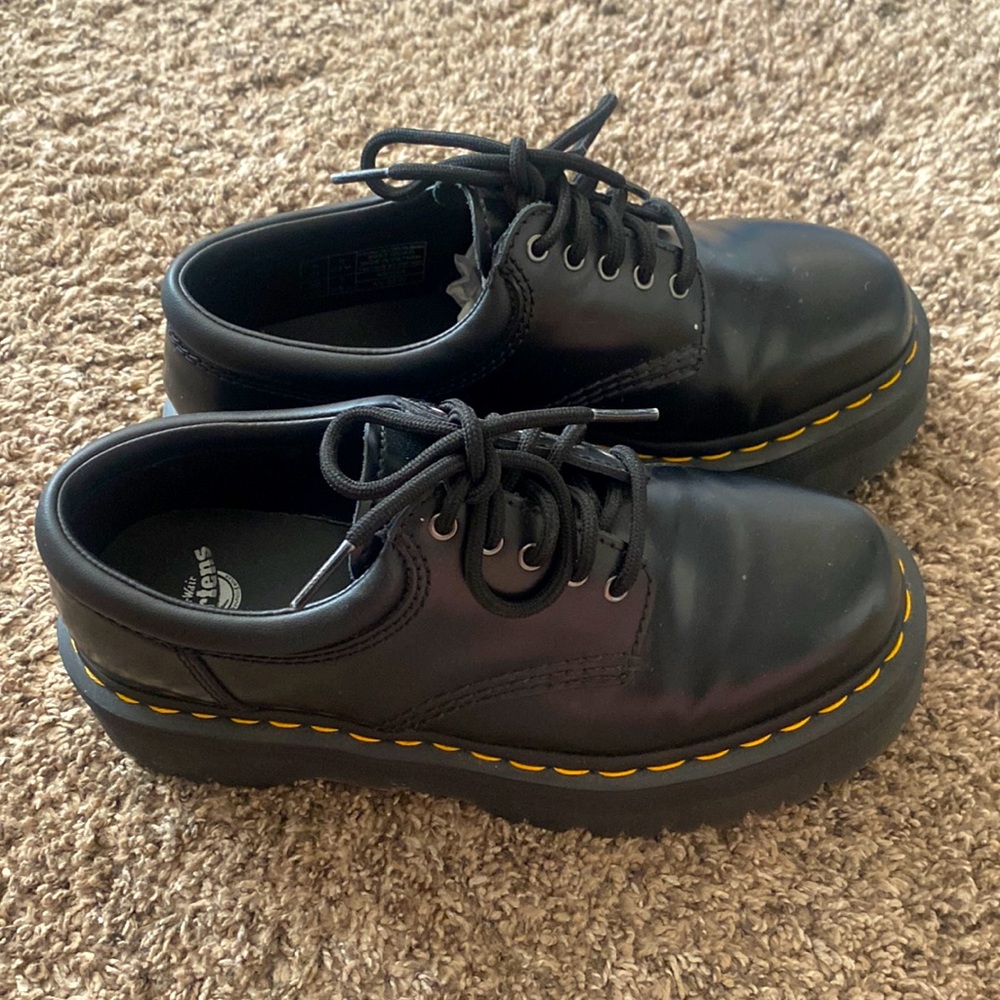 Doc Martens 8053 Platforms